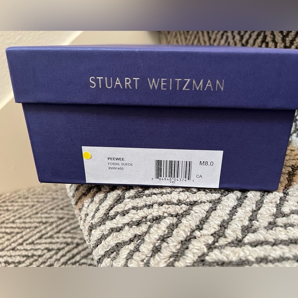 Stuart Weitzman EUC Grey Suede PeeWee Sandal - Picture 8 of 10